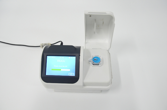 Máy phân tích HbA1c Máy phân tích phát hiện huyết học LD-100 Máy phân tích một bước HbA1c Sử dụng trong y tế